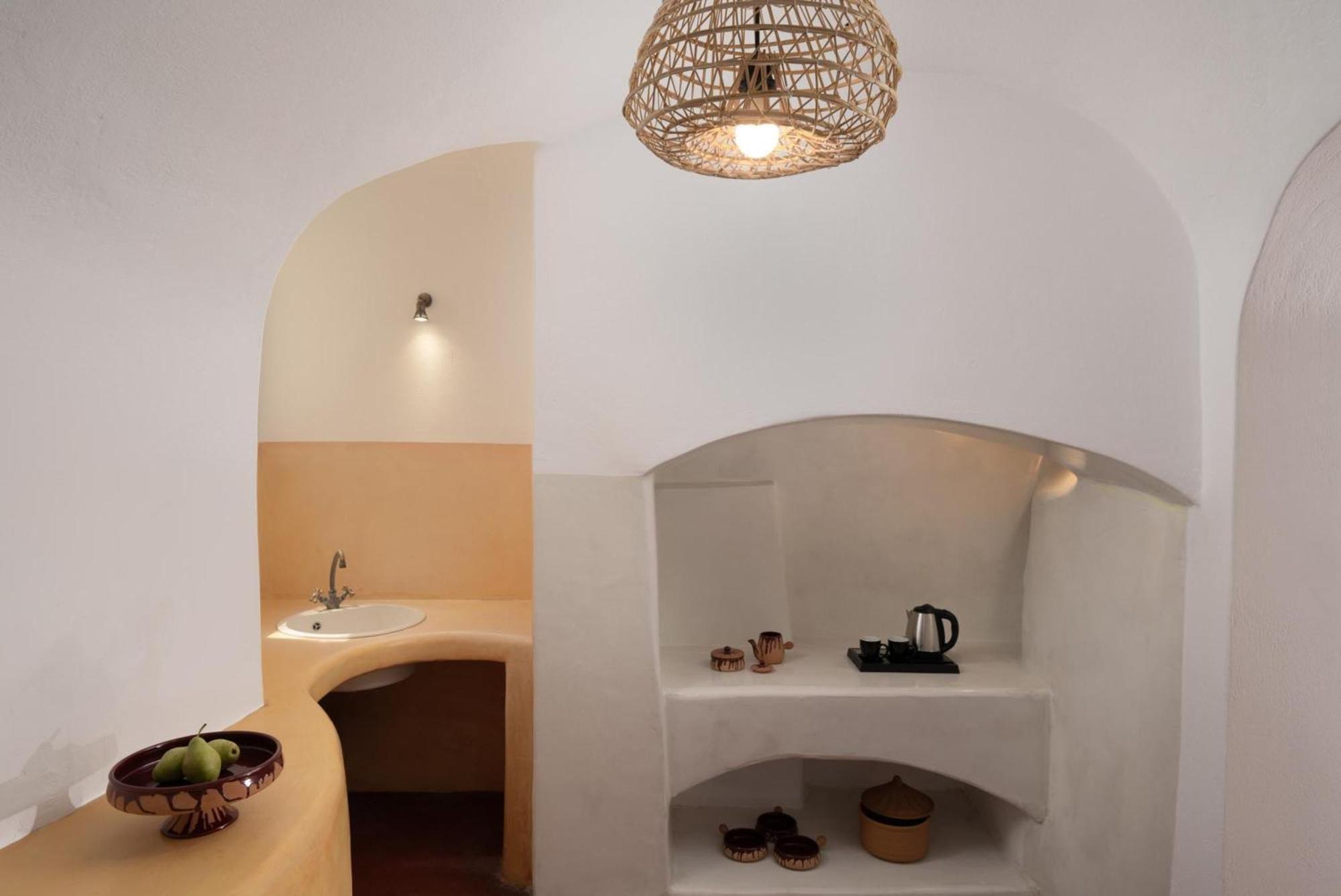 Madame Kalitsi Cozy Suites サントリーニ エクステリア 写真